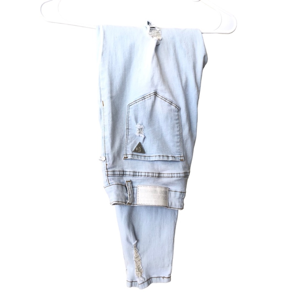 Celebrity Ace Distressed Look Light Colored Blue Denim Jeans (11/30)